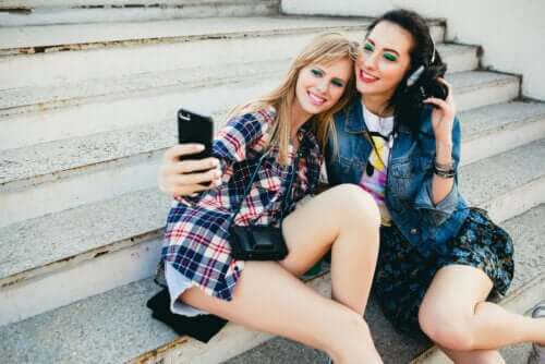 A Snapchat Guide for Parents of Teenagers