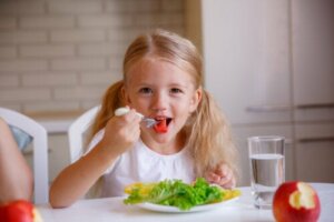 Good Table Manners: How to Teach Your Children Well