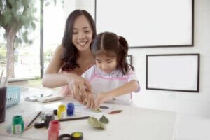 5 Tips to Promote Creativity in Children