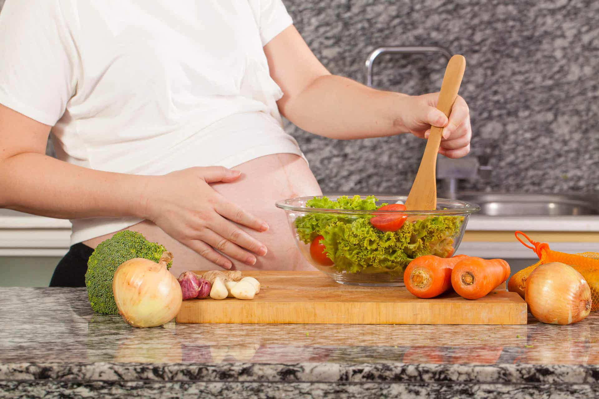 The Importance of Green Leafy Vegetables During Pregnancy