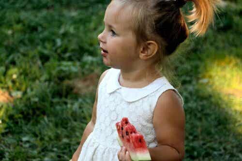 How to Explain Social Distancing to Children?