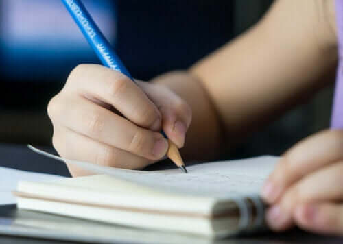 Simple Exercises of Therapeutic Writing for Children