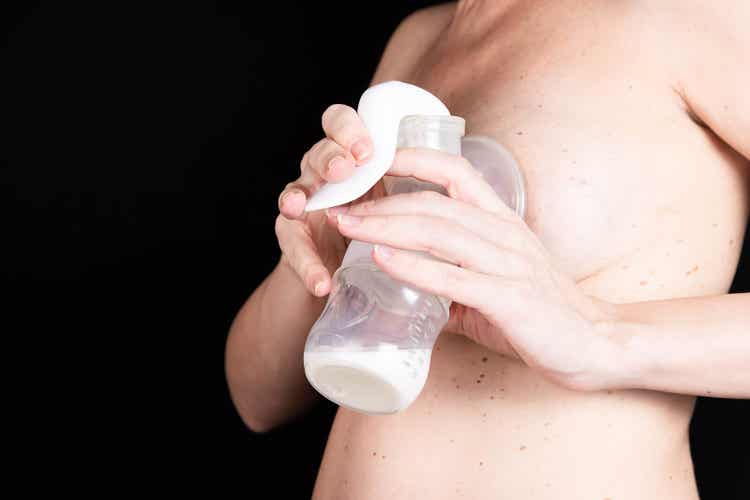 manual breast pump