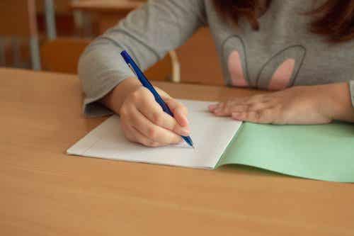 Simple Exercises of Therapeutic Writing for Children