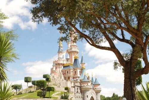 Discover The Disneyland Paris Platform for Children