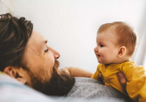 Baby Signing: Communicating With Your Baby