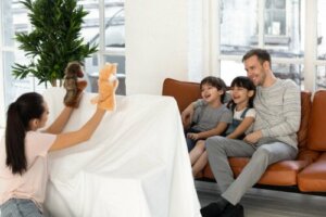 Benefits of Playing with Puppets in Early Childhood