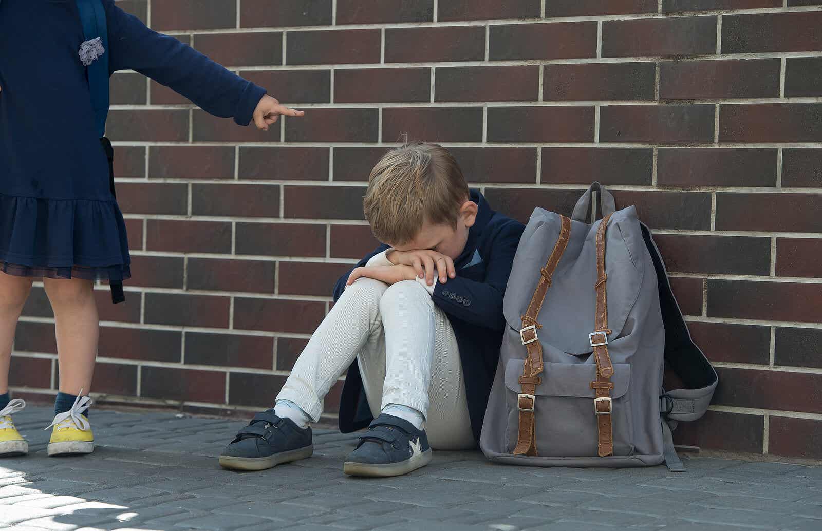 An elementary school boy suffering from bullying.