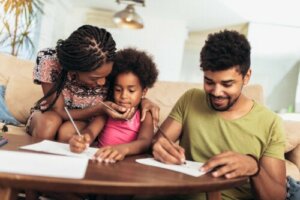 Should Parents Compliment Their Children?