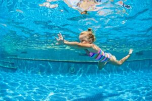 The Best Sports to Take Care of Children's Backs