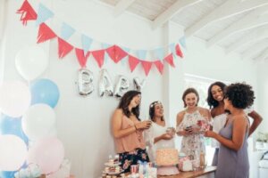 The 6 Best Baby Shower Gifts