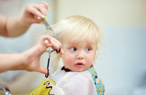 How to Cut Your Baby's Hair?