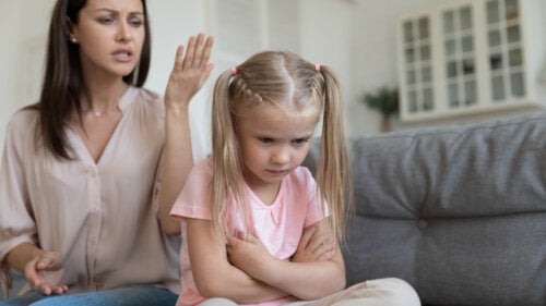 32 Phrases That You Should Never Say to Your Children