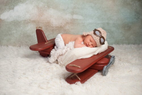 At What Age Can a Baby Travel by Plane?