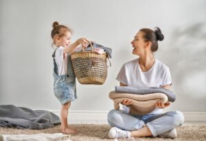 Using the Chores Method to Get Your Children to Help Out