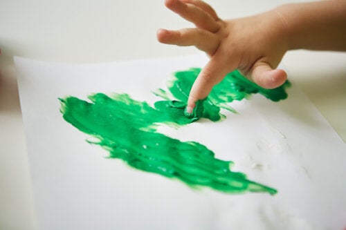 5 Finger Painting Crafts for Children