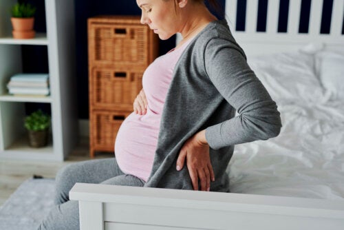 Sacroiliitis in Pregnancy: Symptoms and Treatment