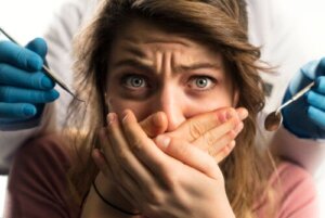 Dental Anesthesia in Pregnancy: Are There Risks?