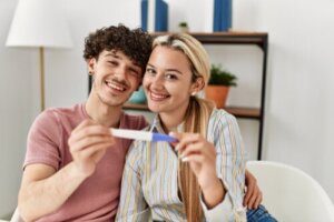 Getting Pregnant at 20: What You Should Know