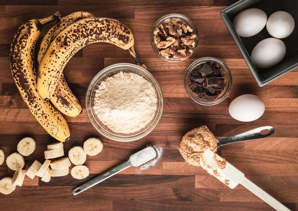 Ingrediensene til bananbrød.