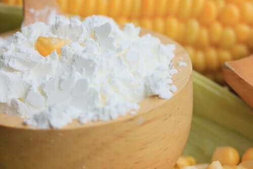 A bowl of cornstarch.