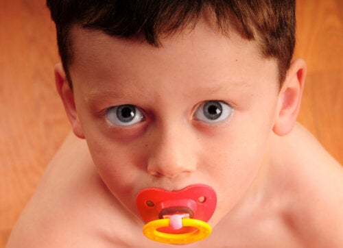 The Dangers of the Prolonged Use of Bottles and Pacifiers