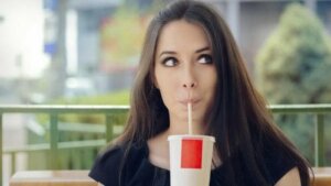Sparkling Water and Soft Drinks During Pregnancy