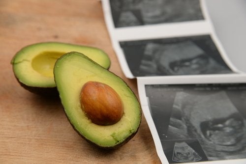 The Benefits of Eating Avocado in Pregnancy