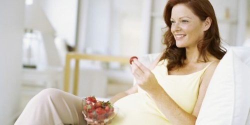 Vitamin C During Pregnancy: How Much Is Necessary