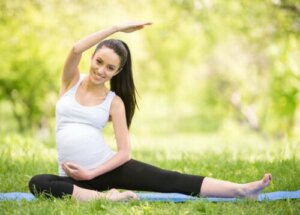 4 Exercises to Make Your Baby Turn Head-Down