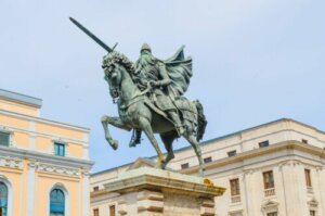 9 Boy Names of Valencian Origin