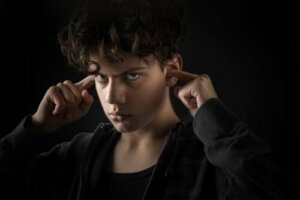 4 Reasons That Lead to Teenage Rebellion