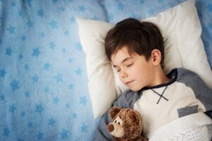 Infant Sleep Chart: How Much Should a Baby or Child Sleep?