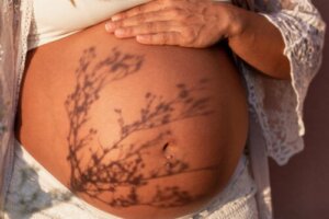 How the Belly Grows During Pregnancy: Trimester by Trimester