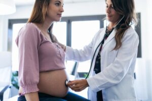 Fissures in the Amniotic Sac: Everything You Need to Know