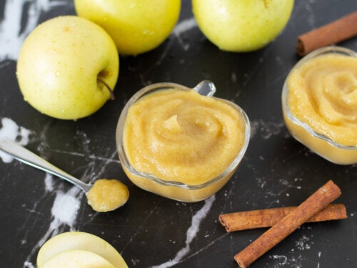 Apple Sauce for Babies: Recipe and Benefits