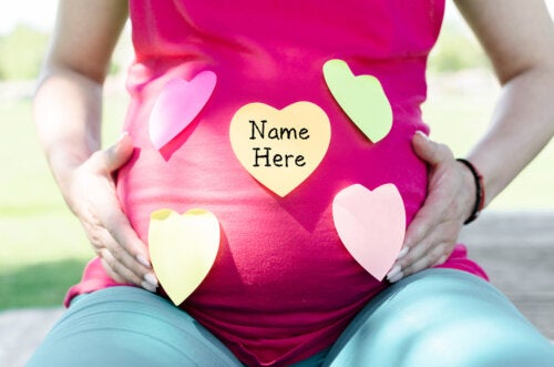 104 Girl Names that Begin with the Letter Y
