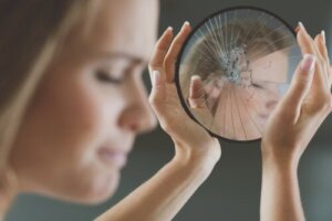 Helping Adolescents with Self-Esteem Problems