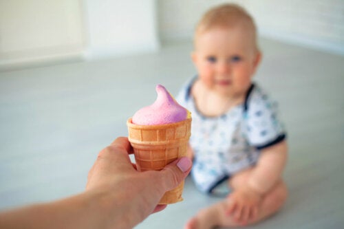4 Forbidden Foods for Infants Under the Age of 2