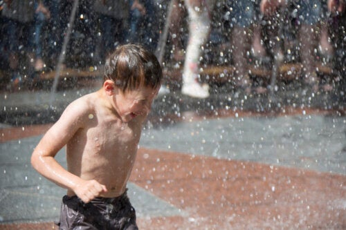 9 Tips to Protect Children from a Heat Wave