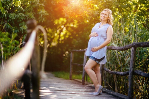 7 Tips for Dressing during a Summer Pregnancy