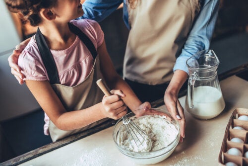 2 Ice Cream Cake Recipes to Make with Children