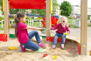Fights Between Children: When and How to Intervene?