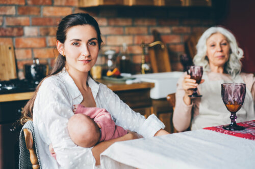 The 7 Worst Breastfeeding Tips