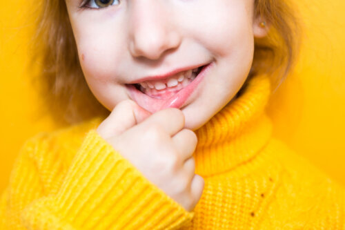 How Baby Teeth Are Replaced by Permanent Teeth