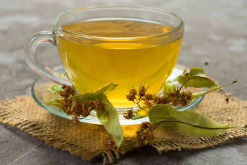 Is It Safe to Drink Linden Tea During Pregnancy?