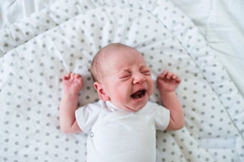 Why Does My Baby Wake Up Screaming and Crying?
