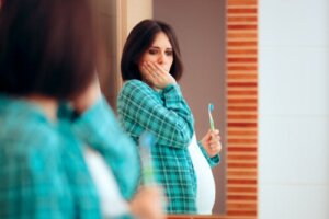Cavities During Pregnancy: Risks, Prevention, and Treatment