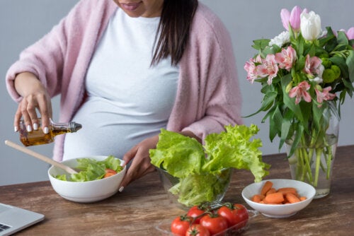 Taking Olive Oil During Pregnancy: How It Benefits Your Baby