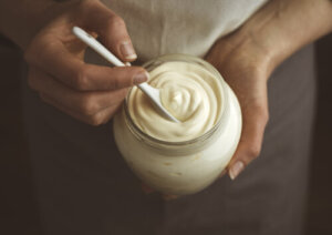 Is It Safe to Eat Mayonnaise During Pregnancy?